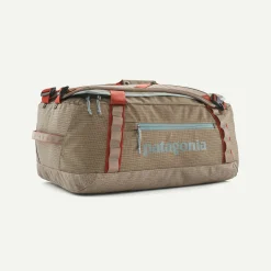 Hot Black Hole® Duffel 40L Duffel & Travel Bags