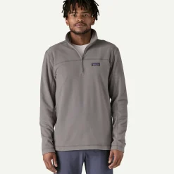 Outlet Men's Micro D&reg; Fleece Pullover Pullovers