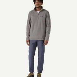 Outlet Men's Micro D&reg; Fleece Pullover Pullovers